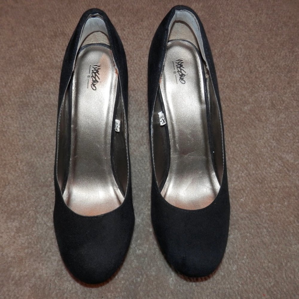 Mossimo BLACK  5 IN Heel * HEELS ARE SHINY BLACK * SIZE 7.5 *